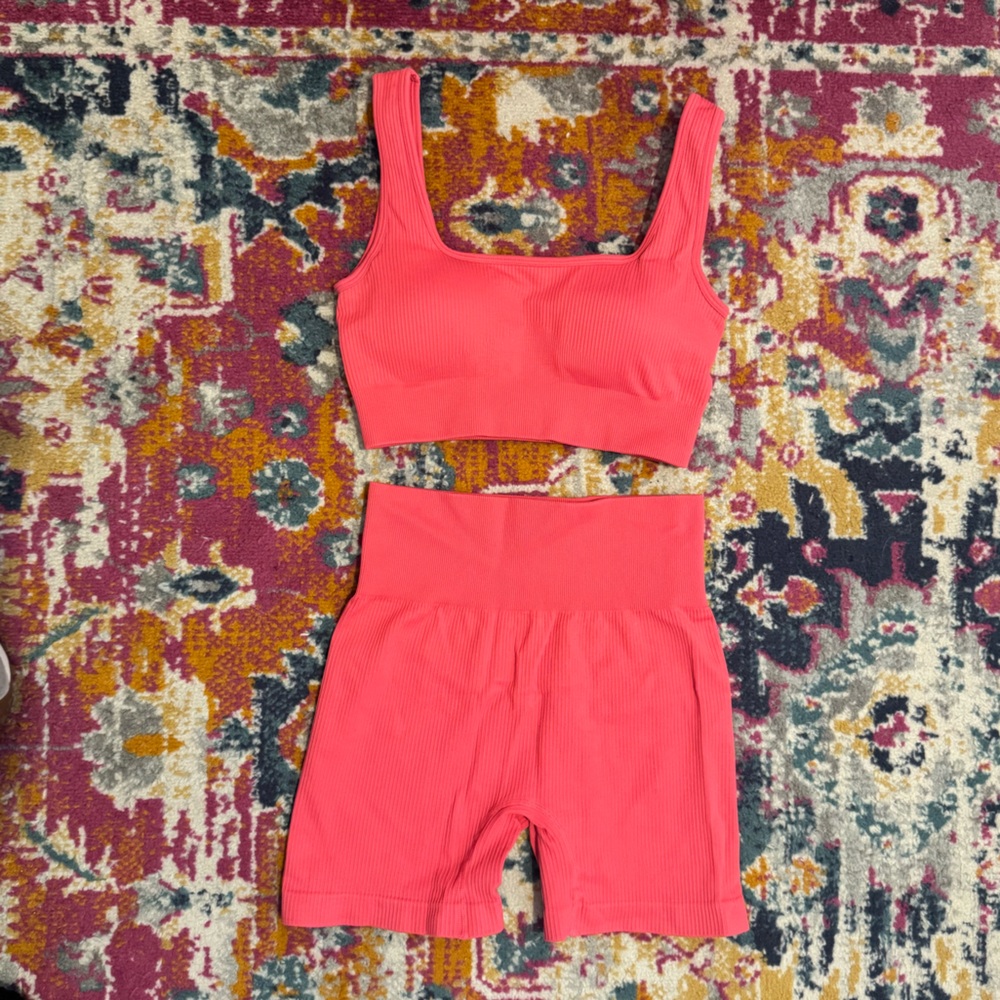 Pink Ribbed Two-Piece workout Set - Picture 2 of 4